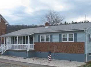 346 Culvert St, Rockhill Furnace, PA 17249