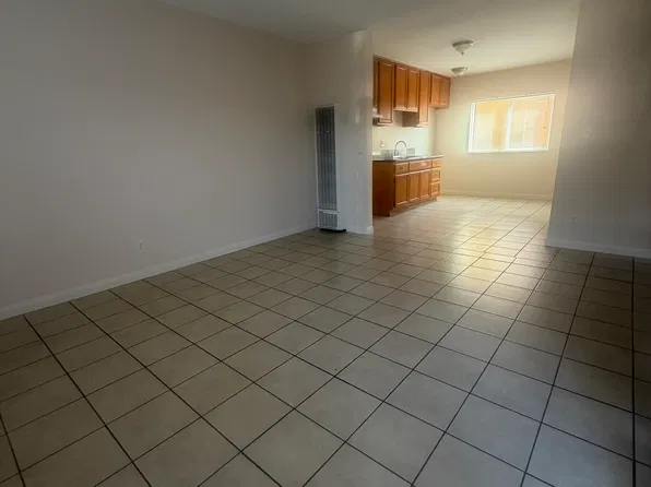 Flower, 3036 Flower St #C, Lynwood, CA 90262