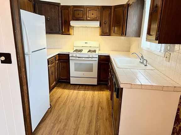 3rd image of 7340 E 21st Ave APT A