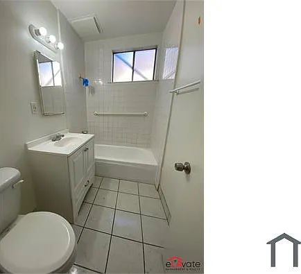 11820 Chandler Blvd — Photo 8