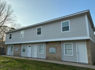 335 McCaughan Ave #B, Long Beach, MS 39560