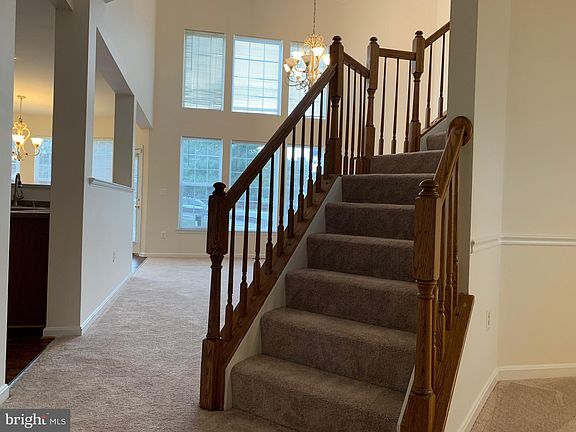3rd image of 7671 Henry Knox Dr