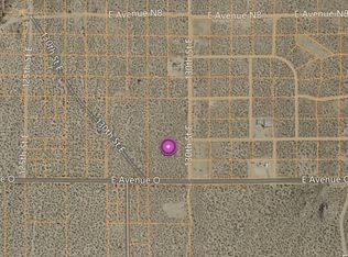 Corner Ave #O, Palmdale, CA 93591