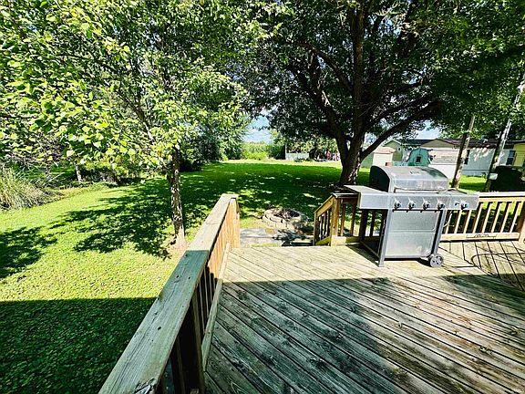 3rd image of 3634 E Conwell Dr