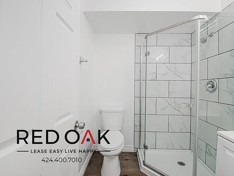 545 W 14th St #22 — Photo 12