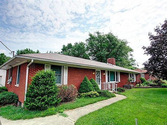 2nd image of 4846 Betsy Dr