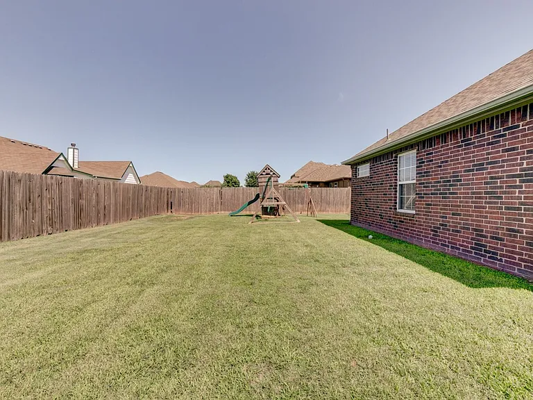 18705 E 49th Pl S — Photo 25