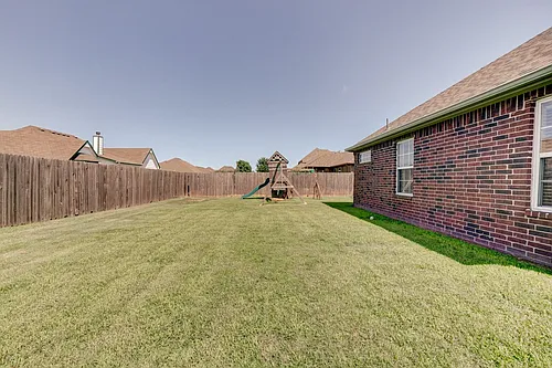 18705 E 49th Pl S Photo 1