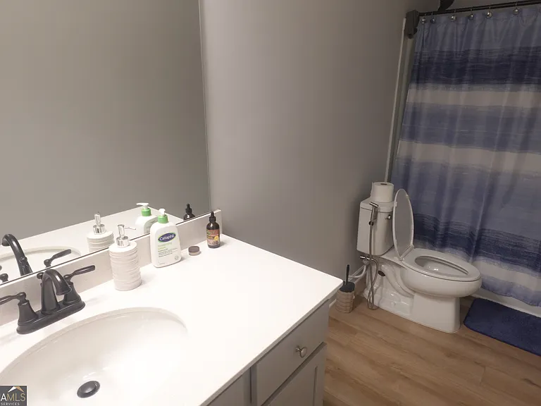 175 Tulip Dr — Photo 17