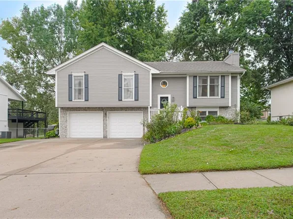 507 Sarah Ln, Liberty, MO 64068