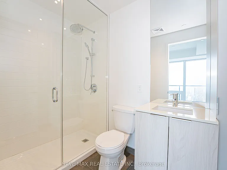 448 Burnhamthorpe Rd W #6701 — Photo 19