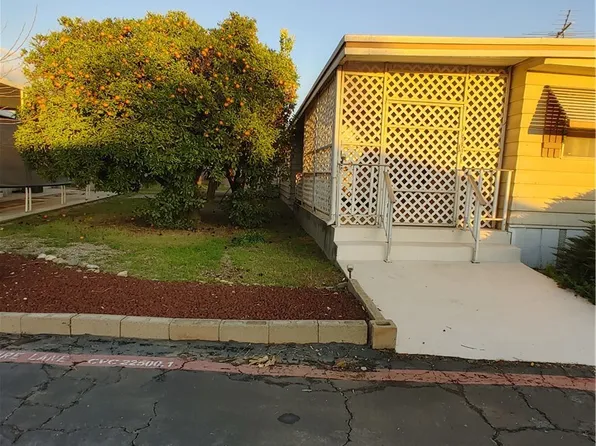 13645 5th St Space 75, Yucaipa, CA 92399