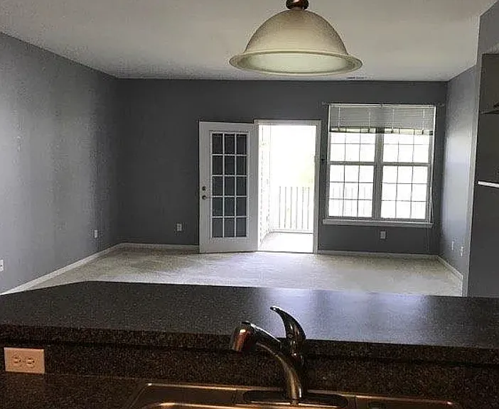 851 E Summerfield Glen Cir — Photo 2