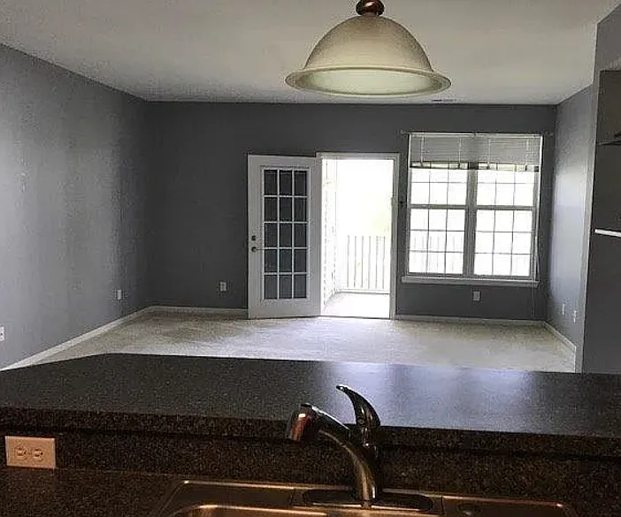 Building Photo - 851 E Summerfield Glen Cir