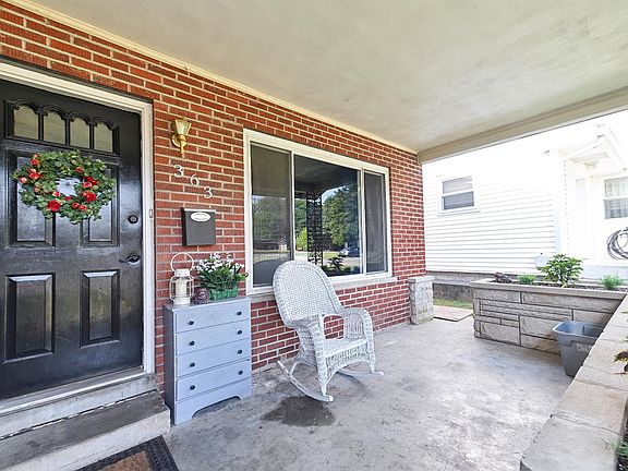 5th image of 363 Cora Ave