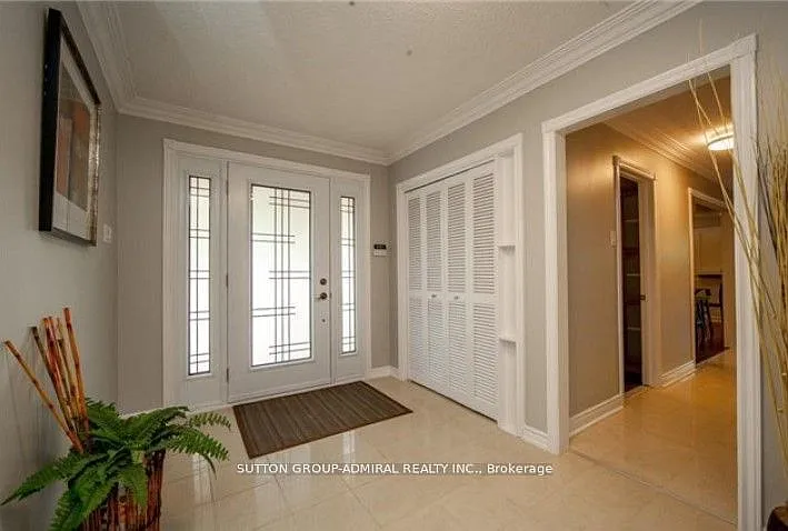 306 Glenwoods Ave — Photo 10