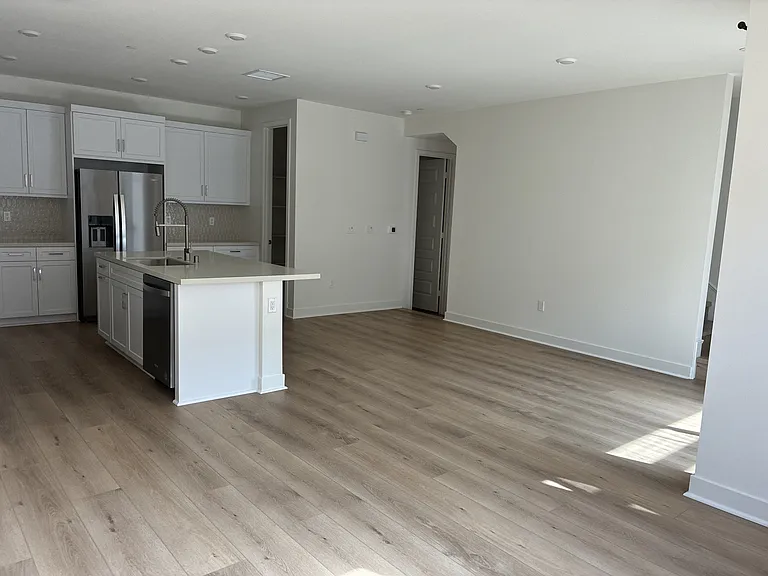 3512 E Indigo Privado — Photo 6