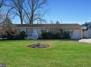 1203 Cattus Island Blvd, Toms River, NJ 08753