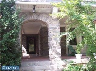 213 Washington Ln, Jenkintown, PA 19046