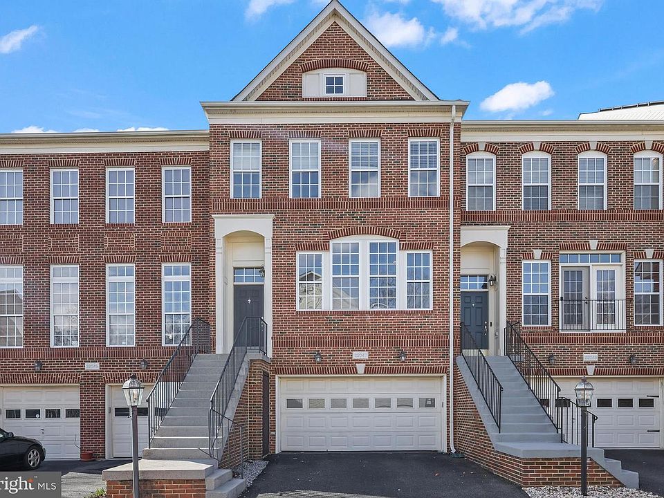 1st image of 22047 Avonworth Sq