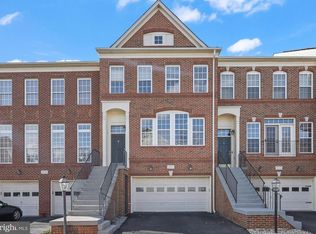 22047 Avonworth Sq, Ashburn, VA 20148