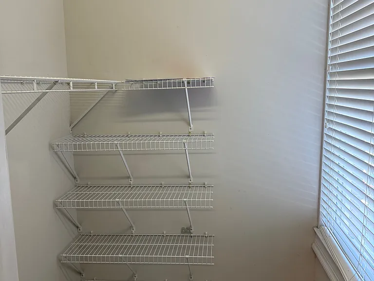 340 Orange St #2 — Photo 8