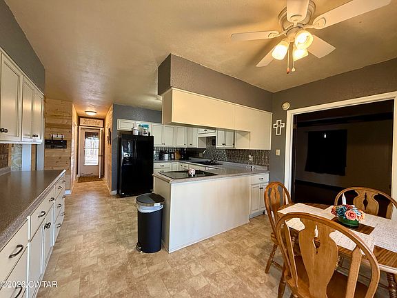 4th image of 674 Templeton Loop