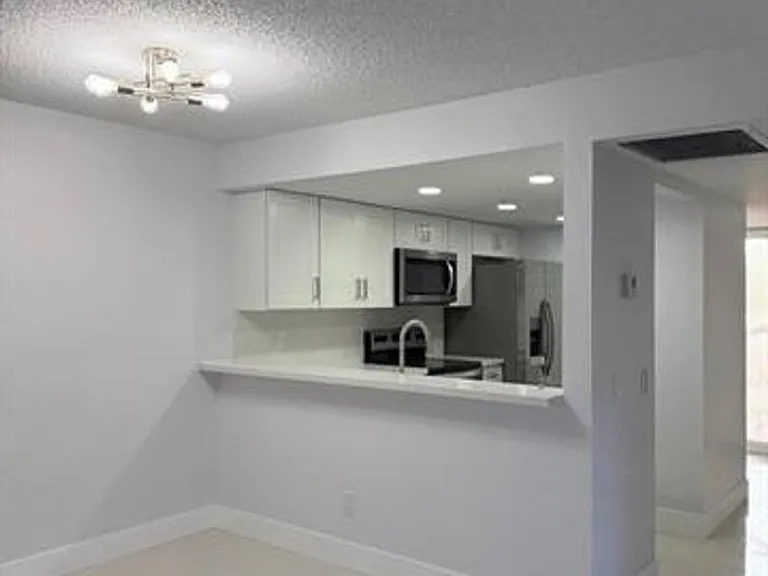 1041 NW 124th Ave #0 — Photo 3