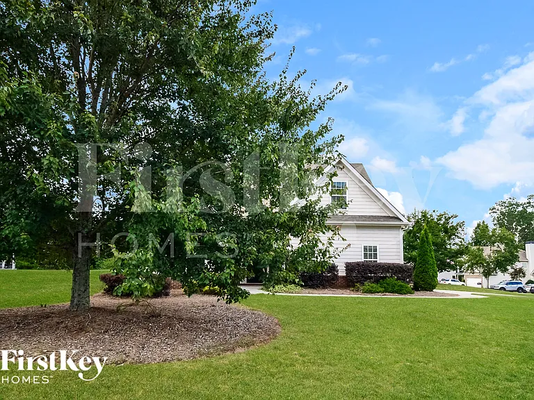 6303 Spring Cove Dr — Photo 1