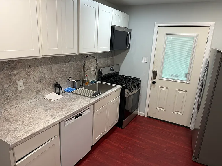 4932 Curtin St #3 — Photo 2