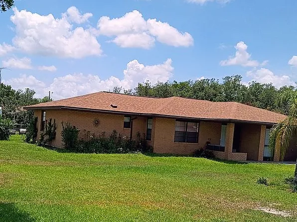 2959 W Lake Chilton Dr, Avon Park, FL 33825