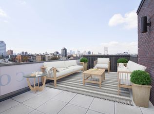 123 Hope St APT 7J, Brooklyn, NY 11211