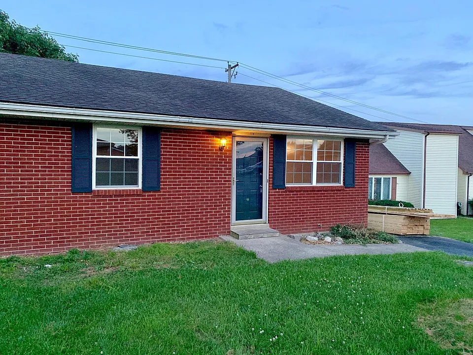 717 Lorene Cir