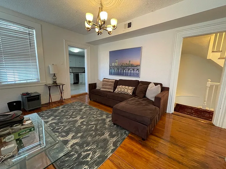 22 Maverick St #2 — Photo 7