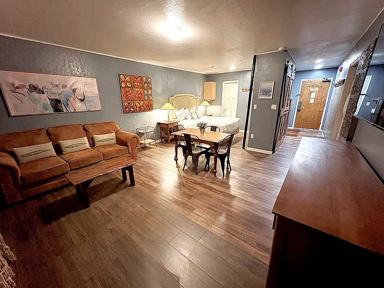 50 Shadow Ridge Rd #101 — Photo 1