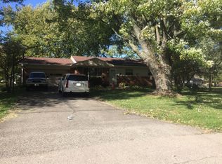1015 Seneca Dr, Mason, OH