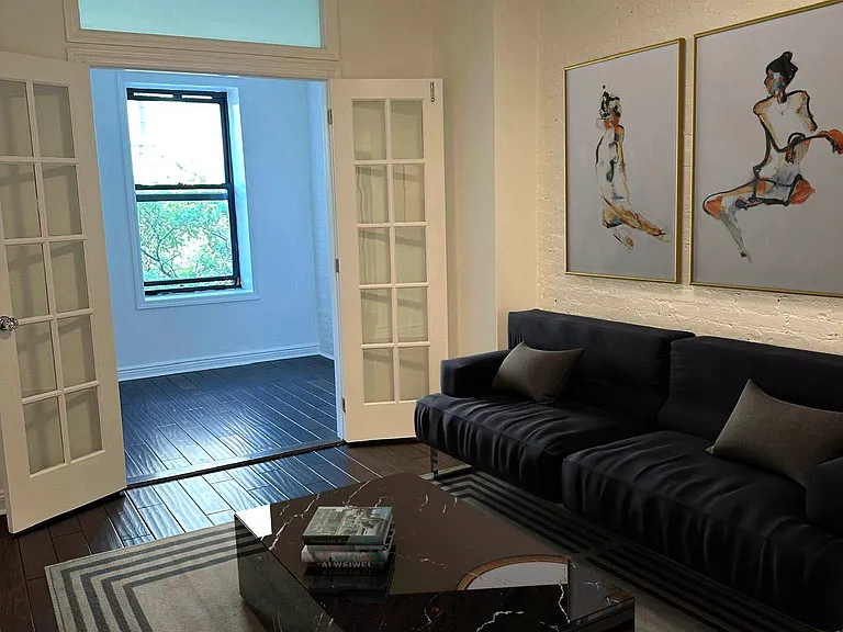 324 W 47th St #4 — Photo 1