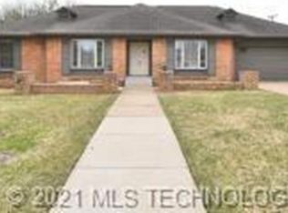 4428 E 49th St S, Tulsa, OK 74135