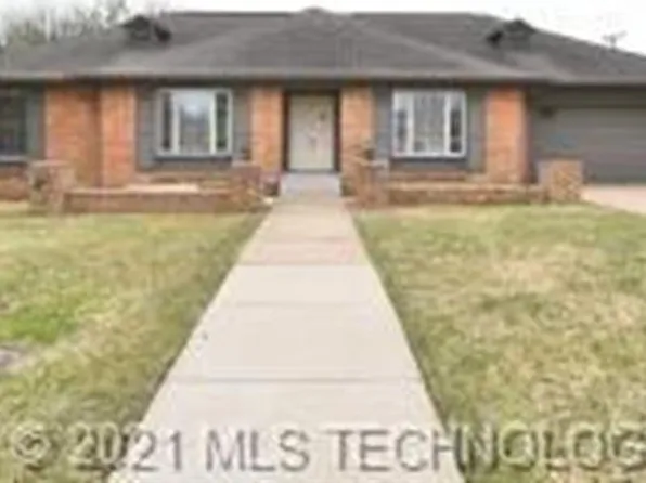 4428 E 49th St S, Tulsa, OK 74135
