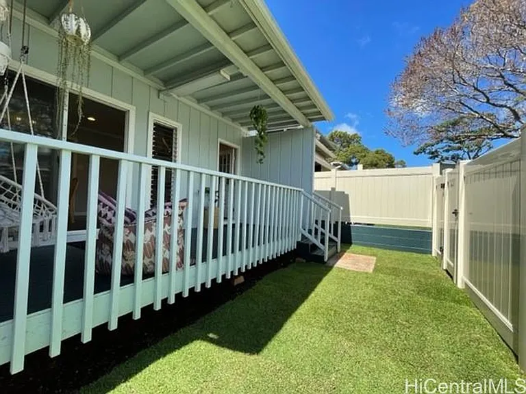 98-843 Kaonohi St #C — Photo 5