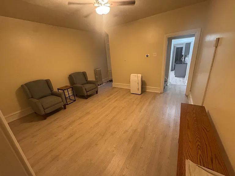 4241 Main St — Photo 14