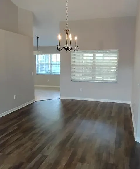 3909 SE 8th St — Photo 5