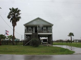 1041 Sage Rd, Crystal Beach, TX 77650