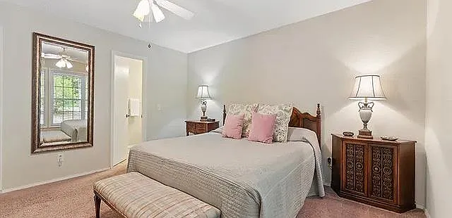 42 Basildon Cir — Photo 4
