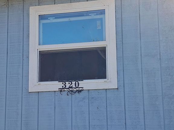 4th image of 320 Redwood Rd