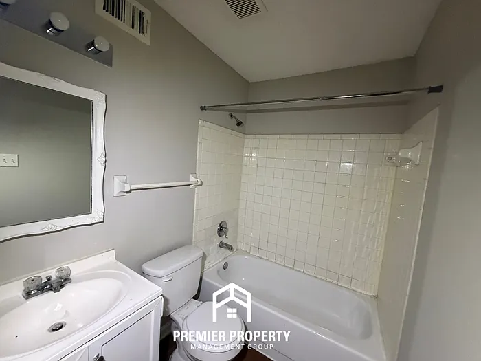 7038 Cherry Blossom Dr — Photo 13