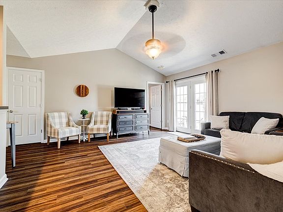 4th image of 3166 Bridle Way