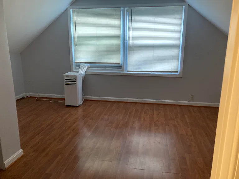 517 Calvin Ln — Photo 10