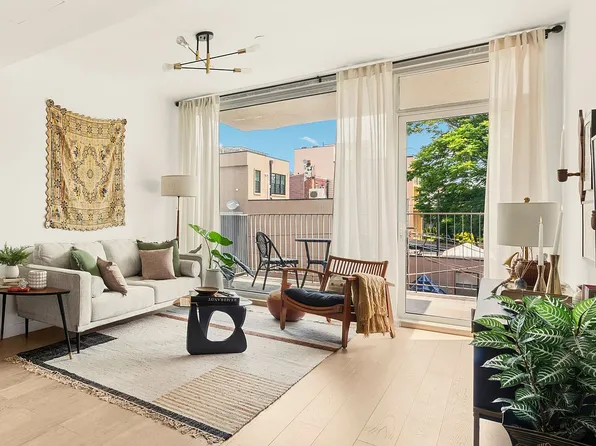 632 Lorimer St APT 301, Brooklyn, NY 11211