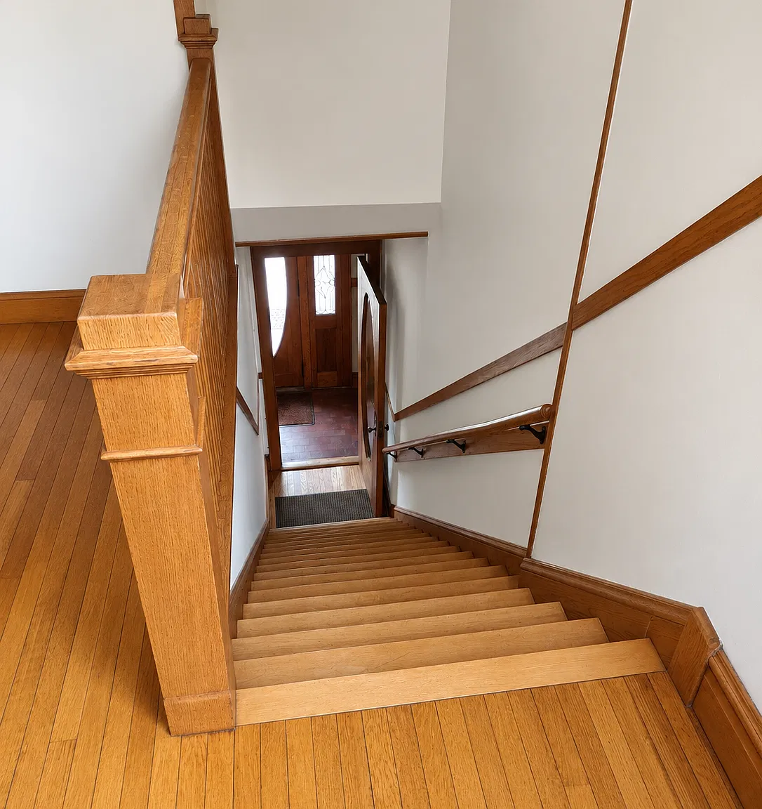 3 bed, 1250 sqft, $2,750 — Photo 3